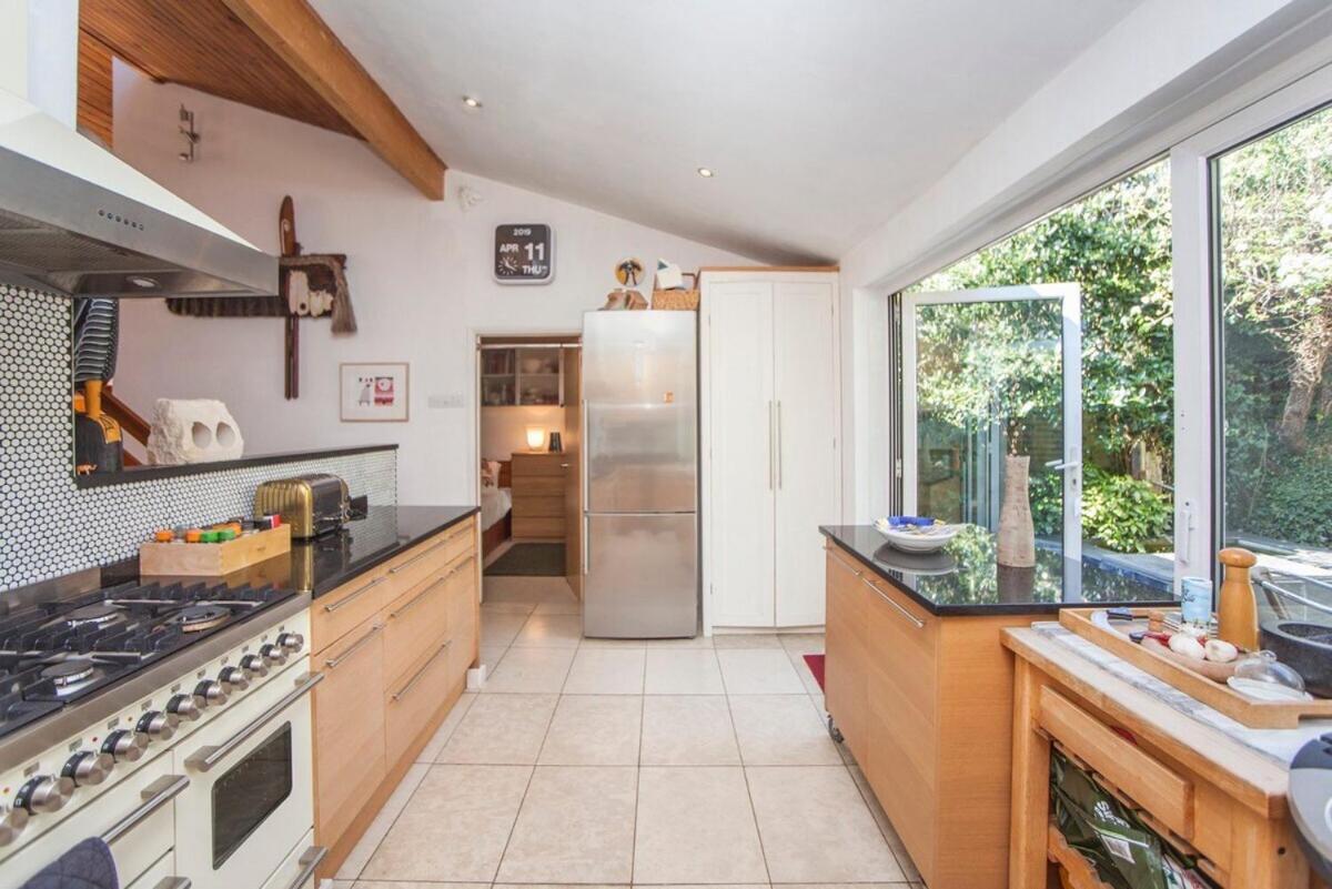 ※ Relaxing Home- Parking & Gorgeous Gardens Bath Eksteriør billede