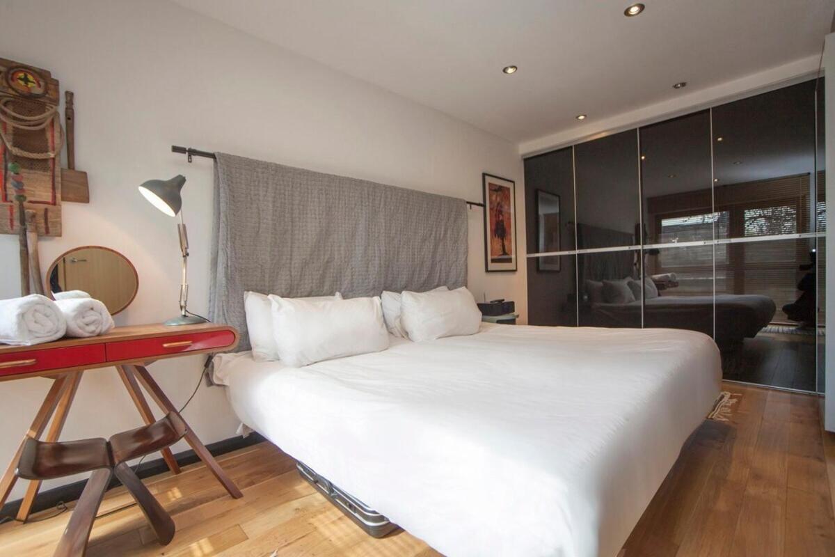 ※ Relaxing Home- Parking & Gorgeous Gardens Bath Eksteriør billede